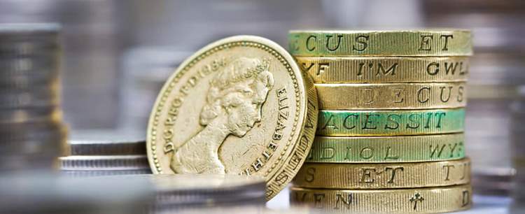 Old one pound coins to show UK property news