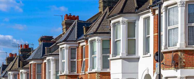 Row of houses that have vacant property insurance